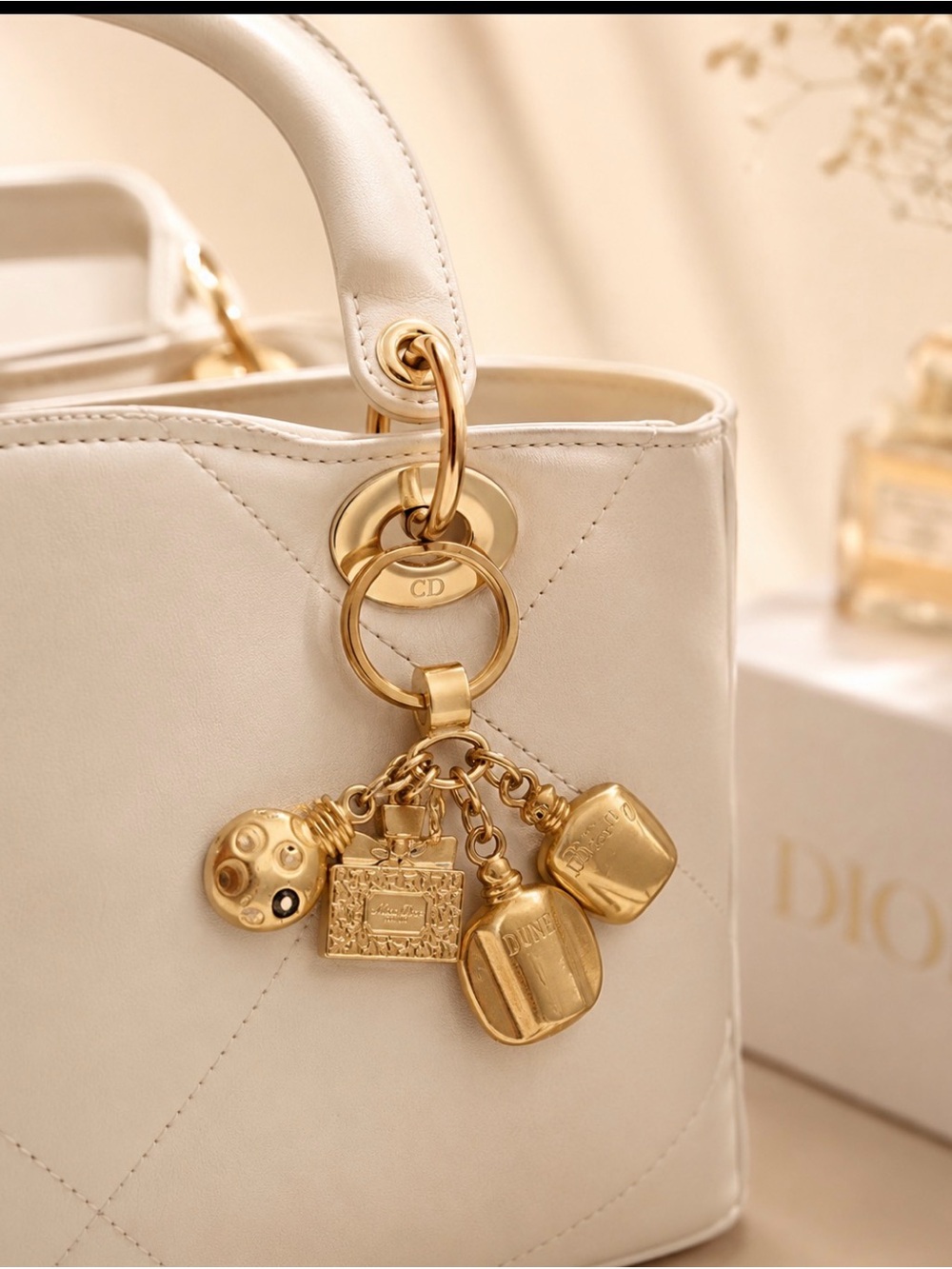 Christian Dior Gold Multi-bag or key Charm New in Box - Picture 2 of 5
